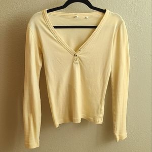 Kotn Fitted Henley, size small in alabaster